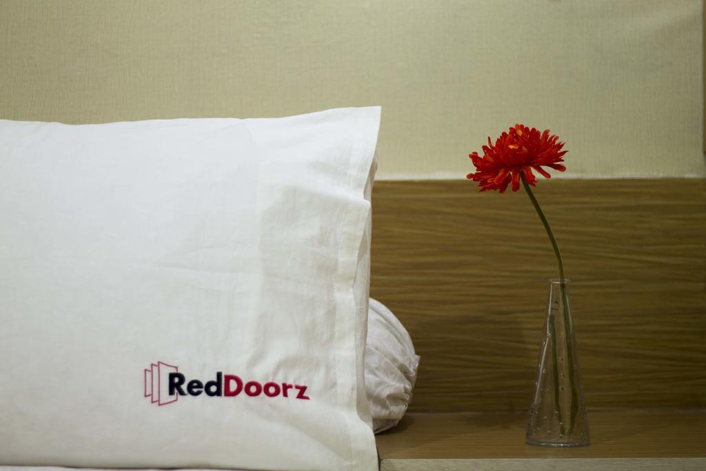 Hotel Reddoorz @ Rejowinangun Kota Gede Baturetno Exterior foto